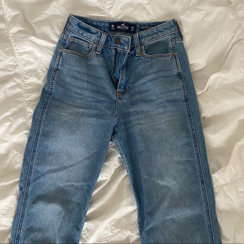 Hollister Mom Jeans